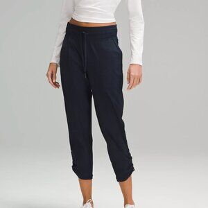 Dance Studio Mid-Rise Cropped Pant